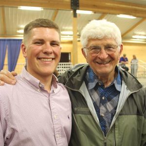 Meet your Posher, Riley